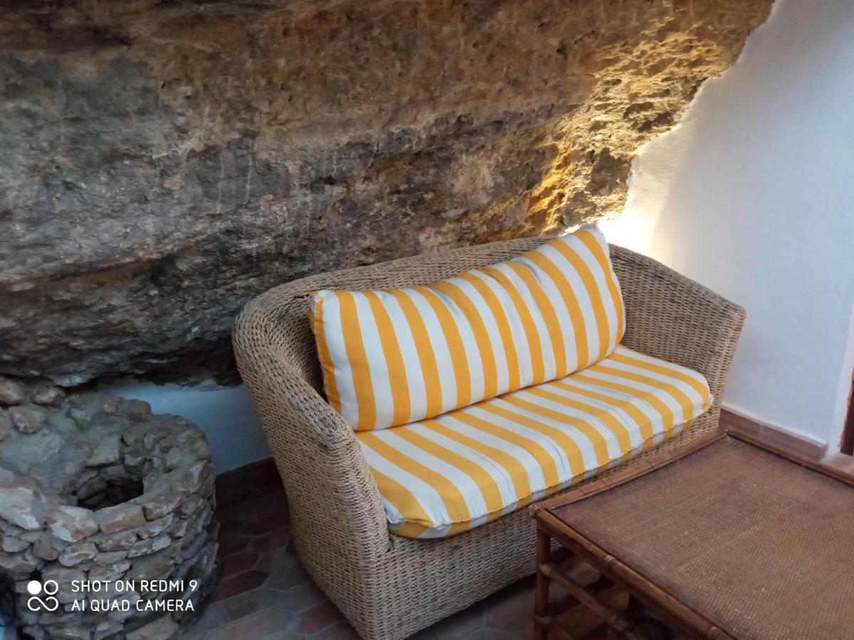 Setenil De Las Bodegas Casa Enrocadaヴィラ エクステリア 写真